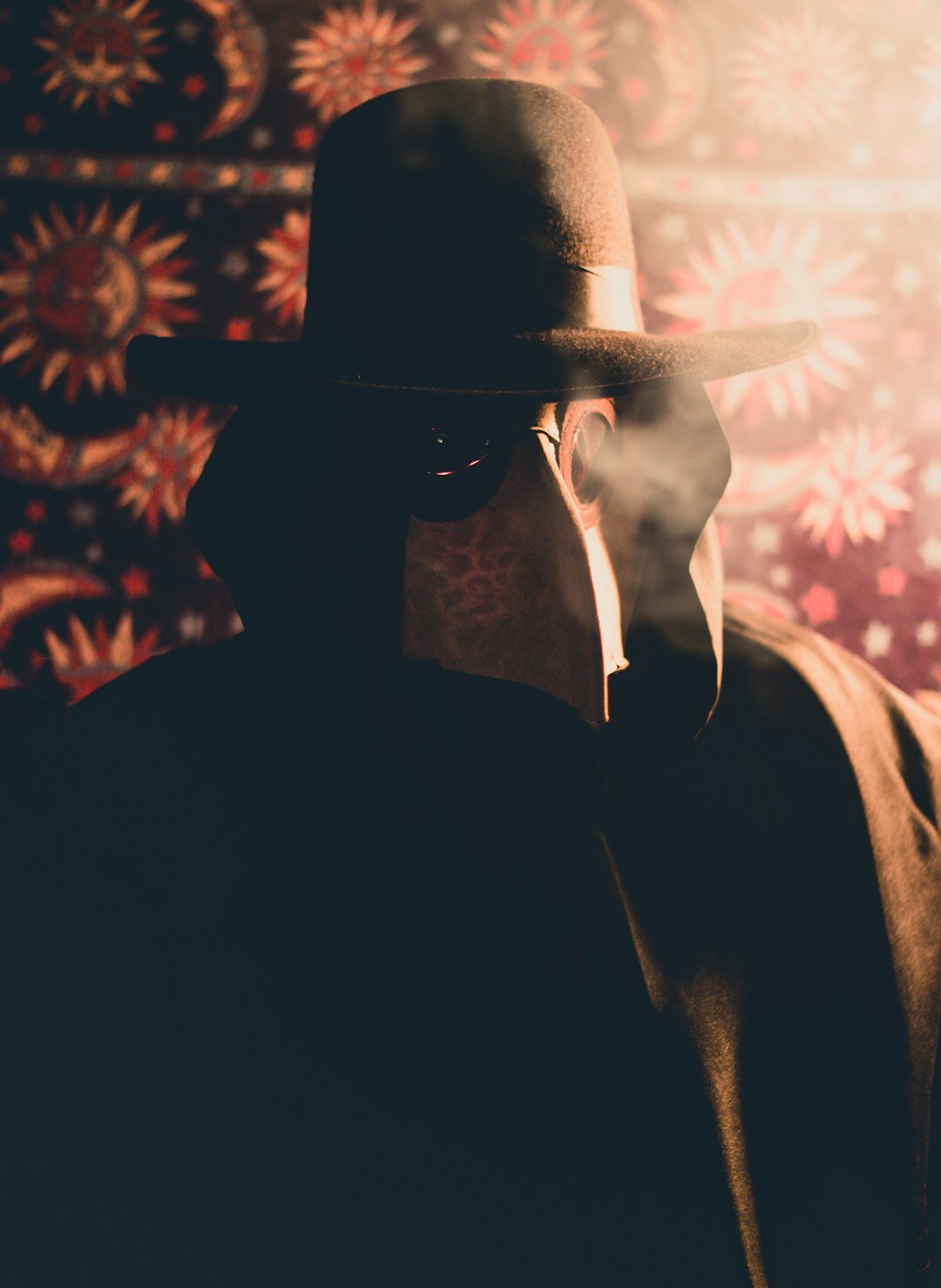 detective investigating