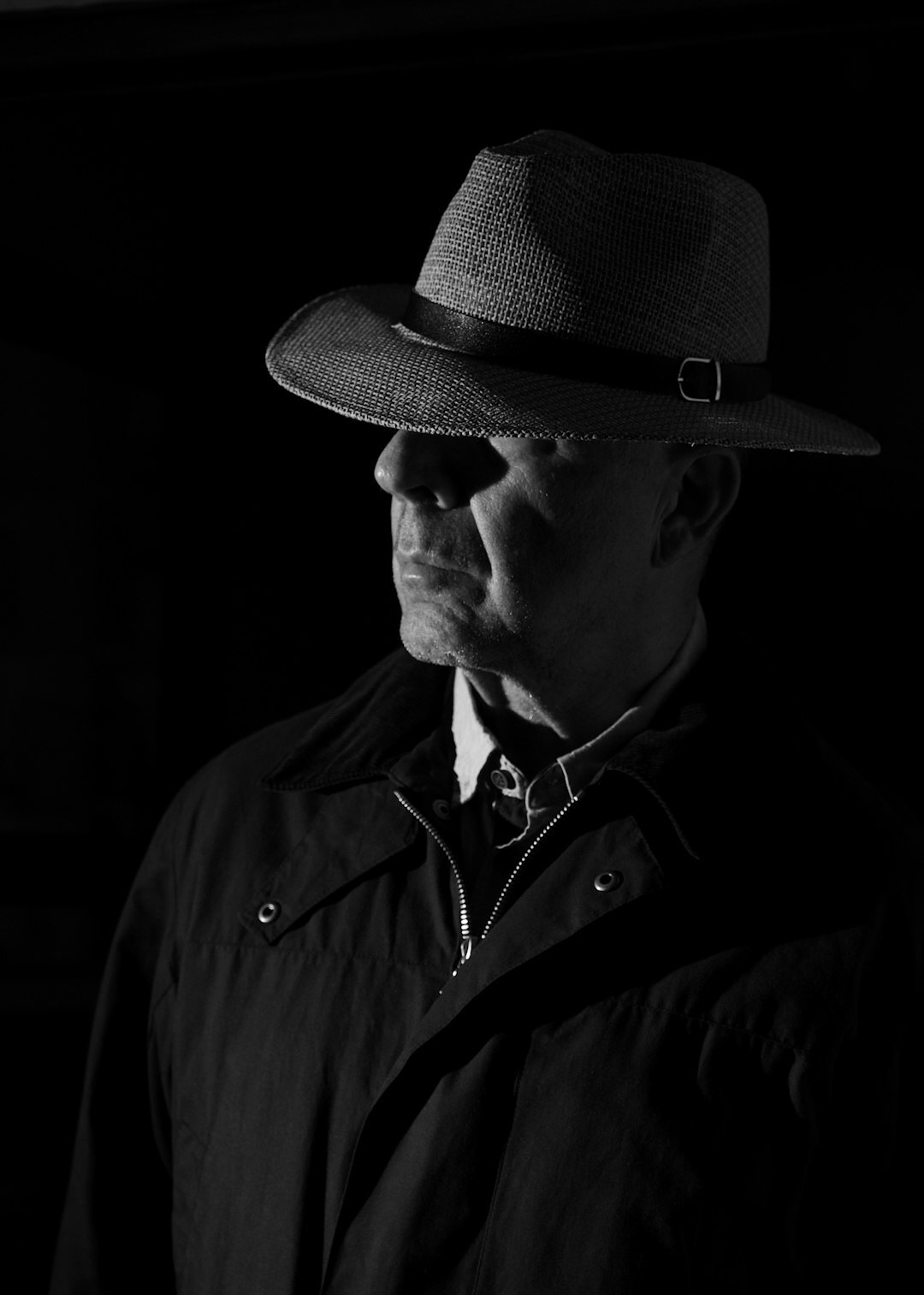 detective hat and coat